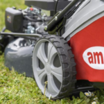 Rasaerba a Trazione AMA NRT 535 – Tagliaerba a Scoppio 196 cc OHV con Taglio 53 cm, Cesto Raccolta e Sistema Mulching 4-in-1