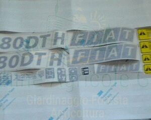 Serie Decacolmania-Adesivi Per Trattore Fiat 680 DTH