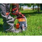 Motosega a Scoppio Oleo-Mac GS 451, 42,9 cc, Barra 46 cm, Peso 4.5 Kg, Professionale per Taglio Legna