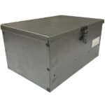 Cassetta Porta Attrezzi In Lamiera, Piegata e Saldata, Per Trattore, Muletti, Escavatore 300 mm x 200 mm x 150 mm